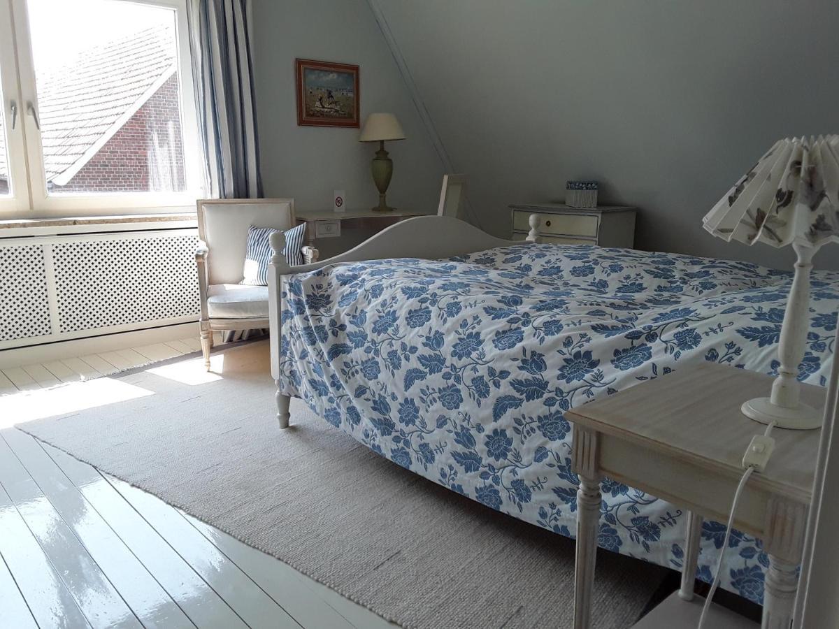Gaestehaus Am Alten Hafen Йорк Екстериор снимка